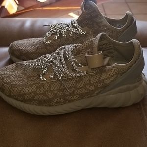 Adidas sneakers in great shape worn 4 times.